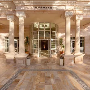 Moevenpick & Residences Station touristique